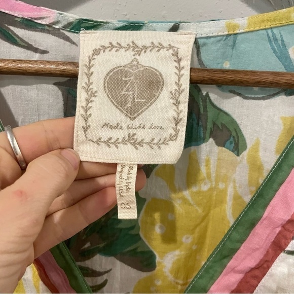 Z&L Europe Tropical Floral Pom Pom Swim Cover - Picture 7 of 10